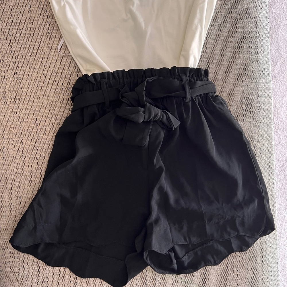 Scalloped Button Shorts with Elastic Ruffle Waist